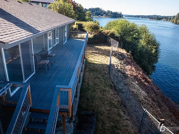 2644 Stevens Drive, Bremerton, WA 98312