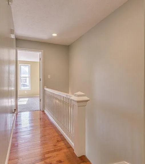 1454 W 75th St — Photo 13