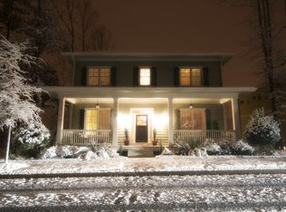 76 Charter Oak Dr, Athens, GA 30607