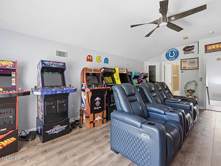 14447 Cherry Lake Dr W — Photo 36