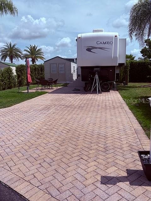 1st image of 2418 LIMEWOOD AVENUE