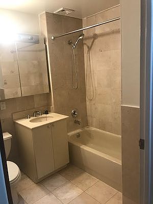4th image of 3625 Oxford Ave APT 1B