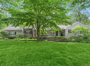 140 Spoonwood Rd, Wilton, CT 06897