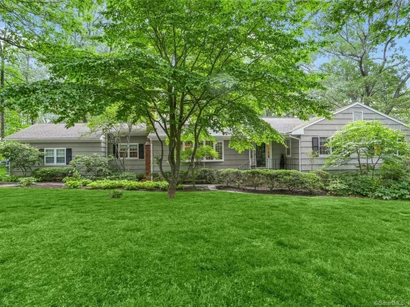 140 Spoonwood Road, Wilton, CT 06897