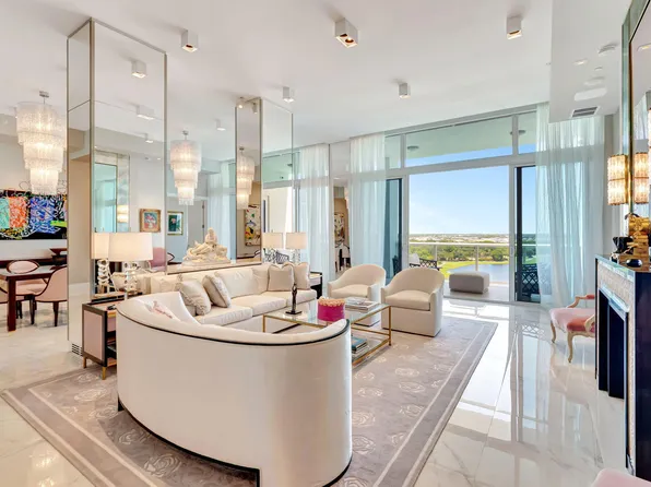 20155 Boca West Drive #Ph-c902, Boca Raton, FL 33434