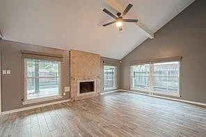 2122 Courtshire Ln — Photo 16