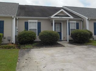 461 Londonberry Dr, Florence, SC 29505