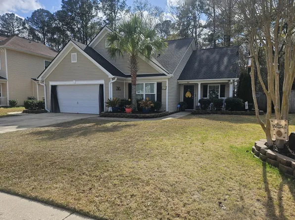 144 Veranda Dr, Summerville, SC 29485