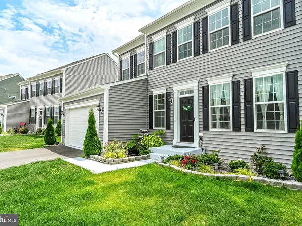 106 Alliance Ct, Winchester, VA 22602