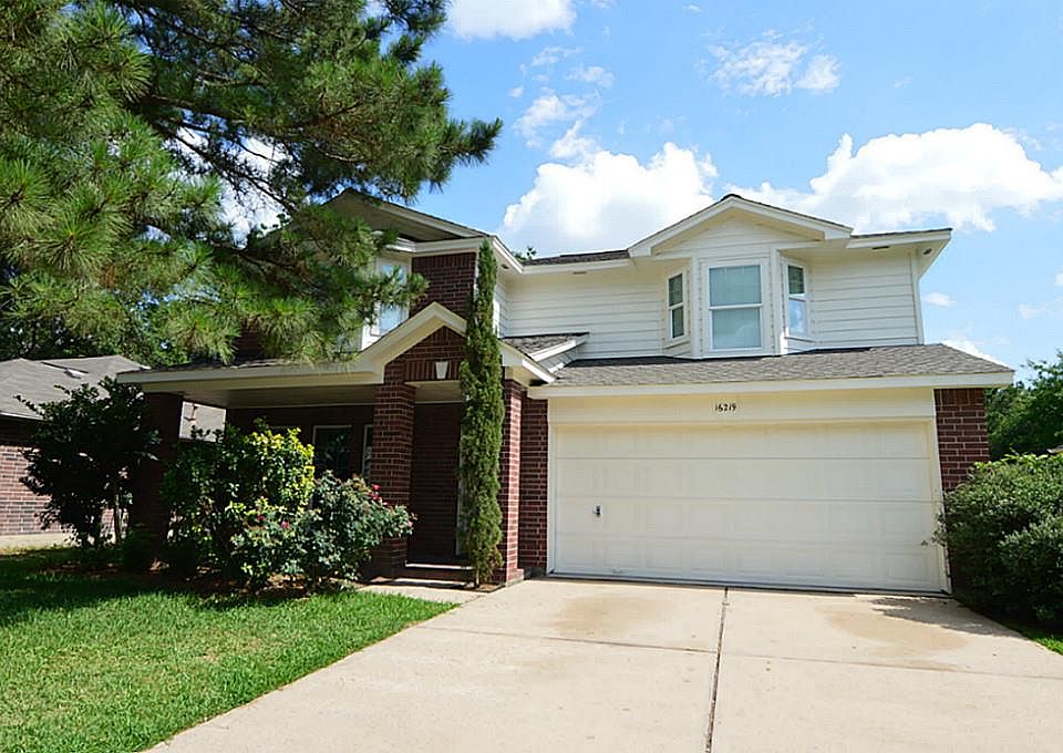 1st image of 16219 Hilton Head Ln