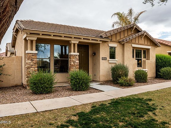 2nd image of 4451 E WILDHORSE Drive