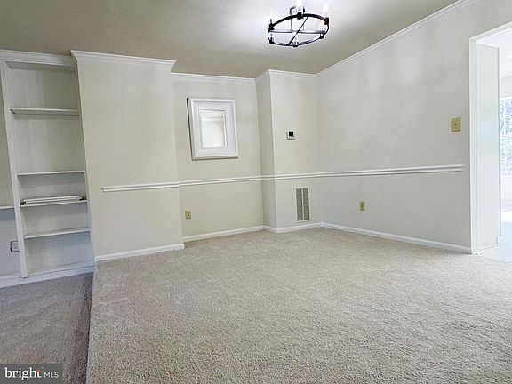 5th image of 9615 Franklin Woods Pl