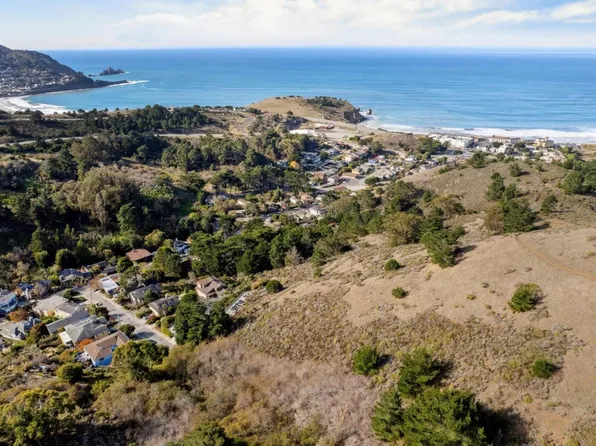 2 Calera Ter, Pacifica, CA 94044
