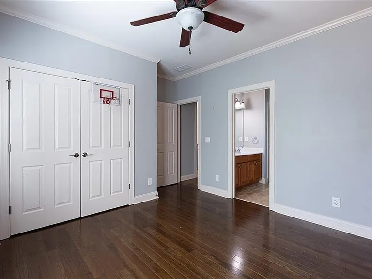 2360 Manor Creek Ct — Photo 44