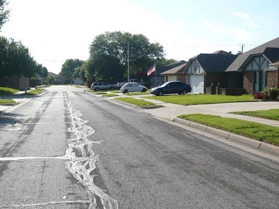 4th image of 614 Betsy Ross Dr