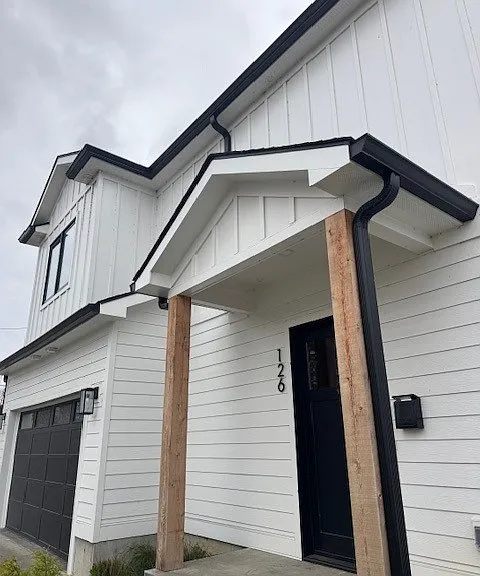 124 W Norwood Ave — Photo 3