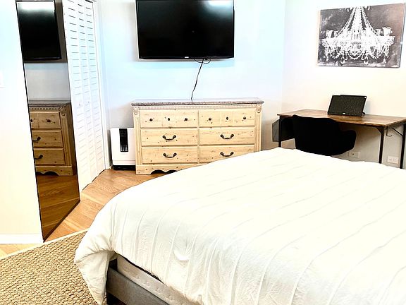 5th image of 500 S Washington Dr APT 20B