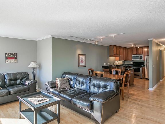 3rd image of 3150 Excelsior Blvd APT 303