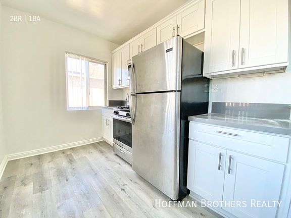 2nd image of 2278 W Adams Blvd #4A