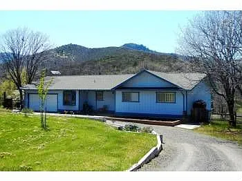 5101 Schulmeyer Rd photo 1