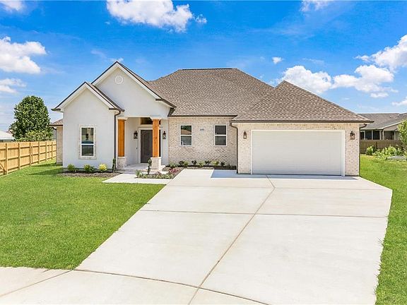 2nd image of 2203 Peregrine Cir