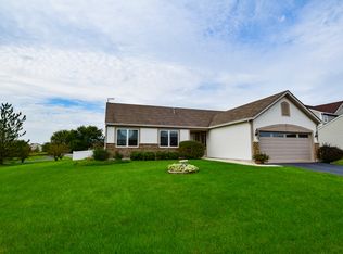 2915 Discovery Dr, Plainfield, IL 60586