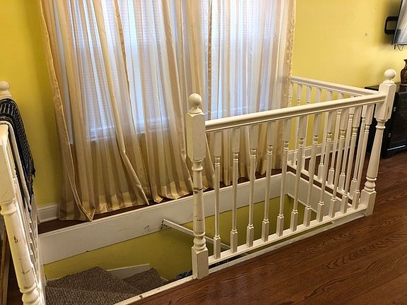 5th image of 4511 N McVicker Ave