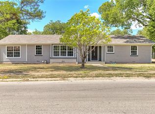 507 E Kilpatrick St, Cleburne, TX 76031
