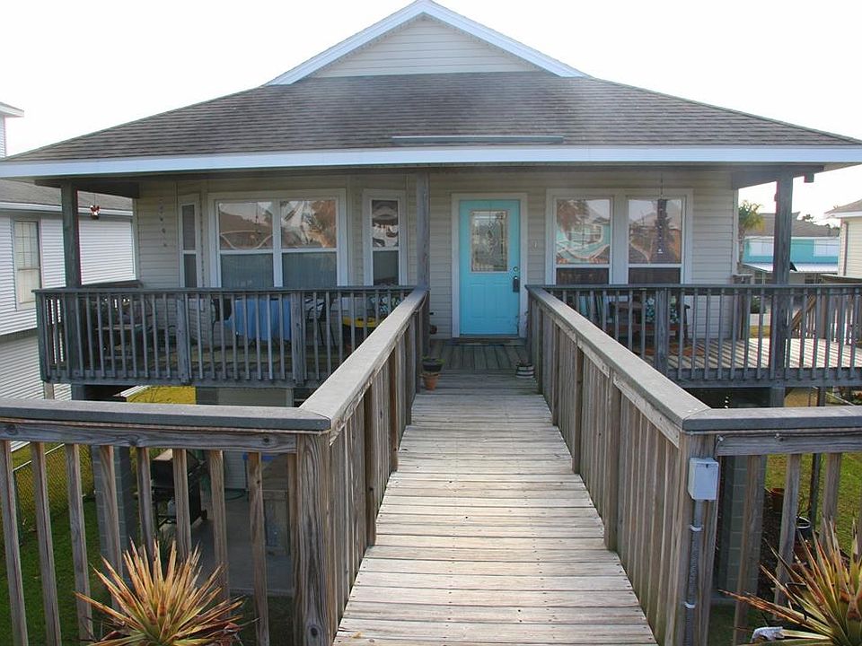 1st image of 200 Barracuda St