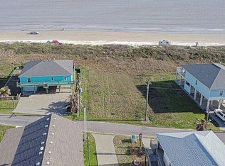 1786 Redfish Ln, Crystal Beach, TX 77650