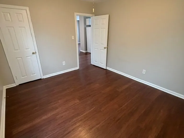 167 Brockwell Ave — Photo 16