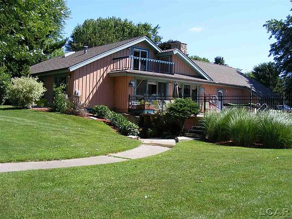 3rd image of 8574 Loire Valley Dr