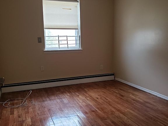 4th image of 7463 Bergen Ct #2