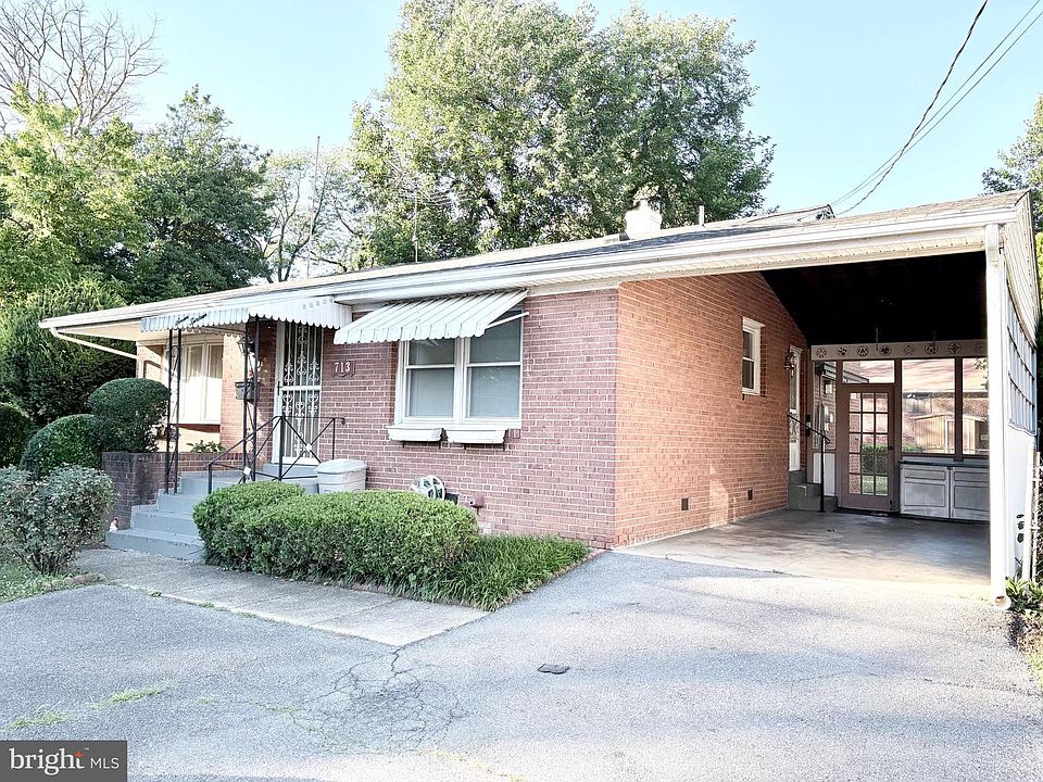 1st image of 713 University Blvd W