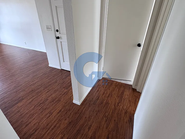 1705 Hornblend St #C — Photo 8