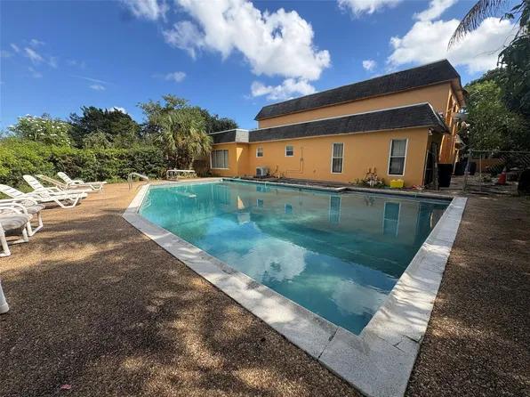 1091 NW 78th Terrace, Plantation, FL 33322