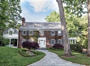 22 Edmunds Rd, Wellesley, MA 02481