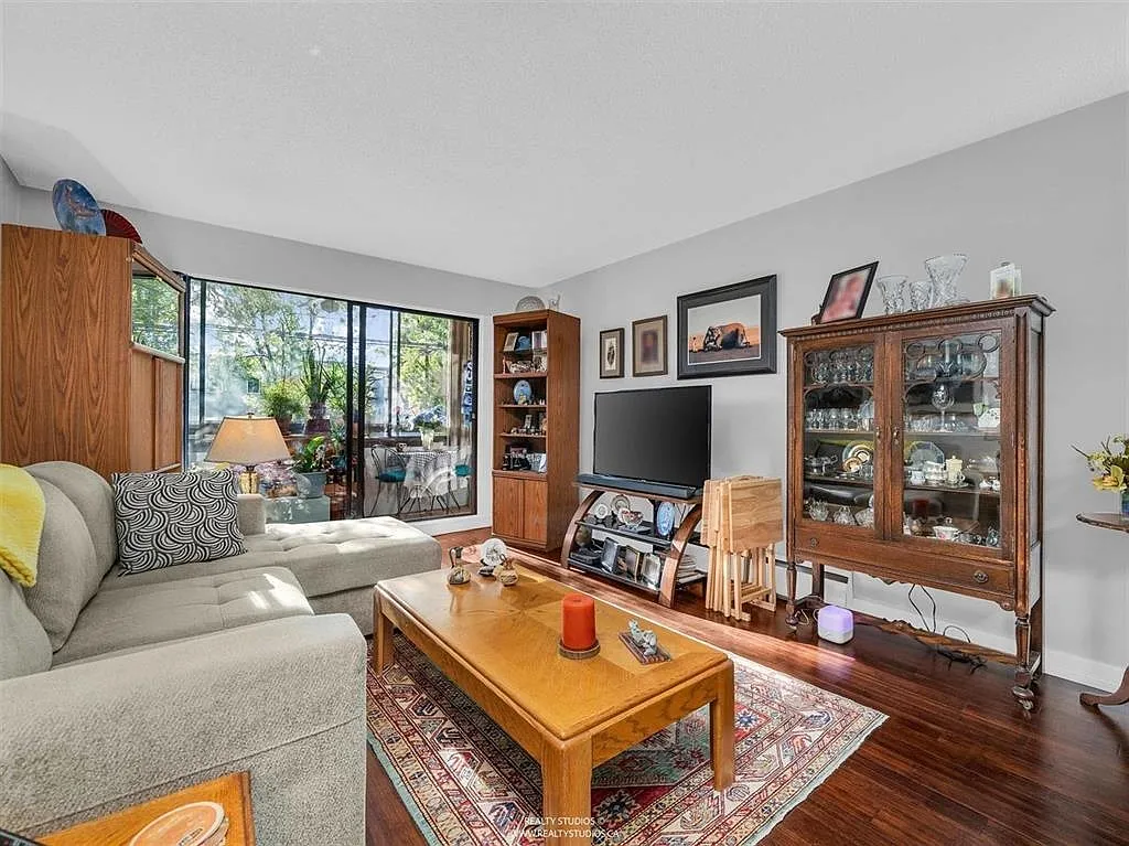 1 bed, 681 sqft, $1,750 — Photo 2