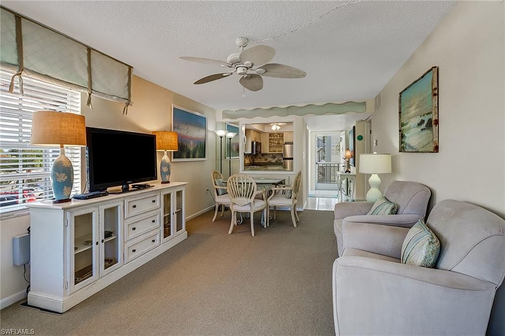 5 High Point CIR W #211