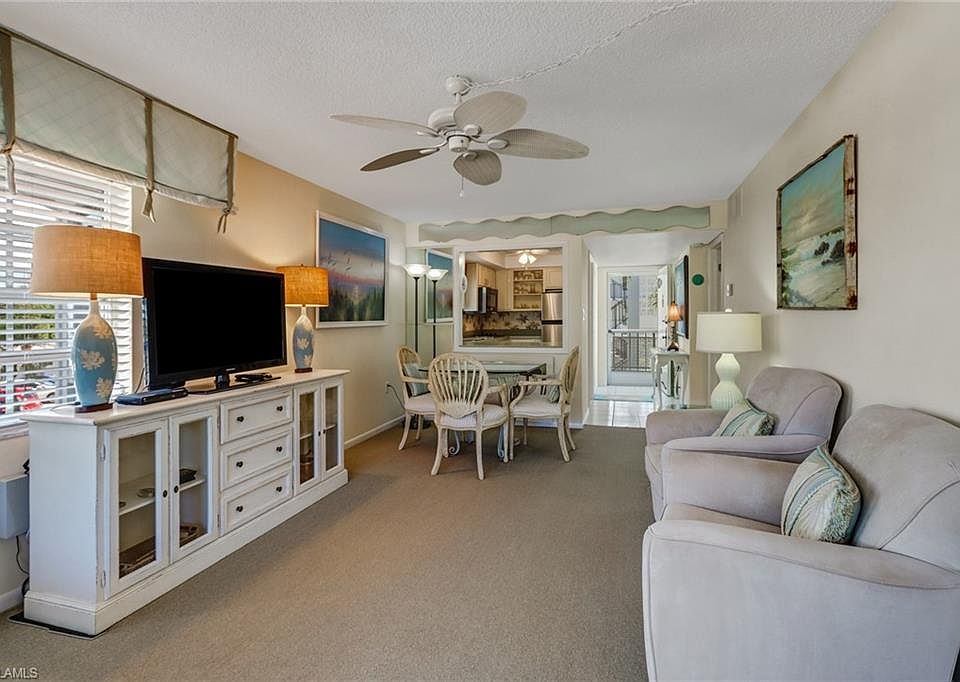 1st image of 5 High Point CIR W #211