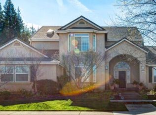 3707 Sunflower Dr, Redding, CA 96001