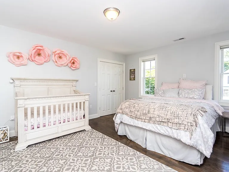 85 Oak St #1 — Photo 14