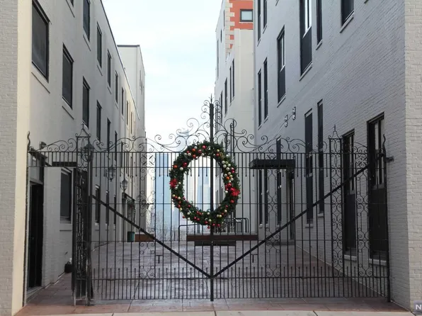 518 Gregory Ave A-316 #A-316, Weehawken Township, NJ 07086