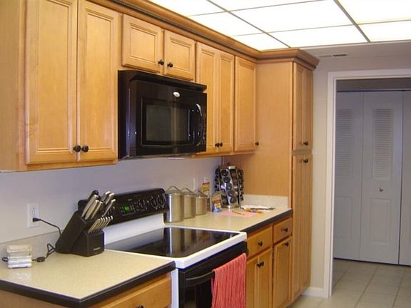 3rd image of 600 S Cullen Ave APT 104