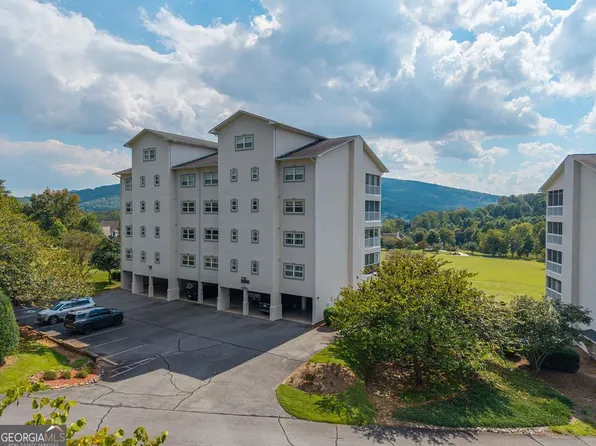 3032 Allison Ct, Young Harris, GA 30582