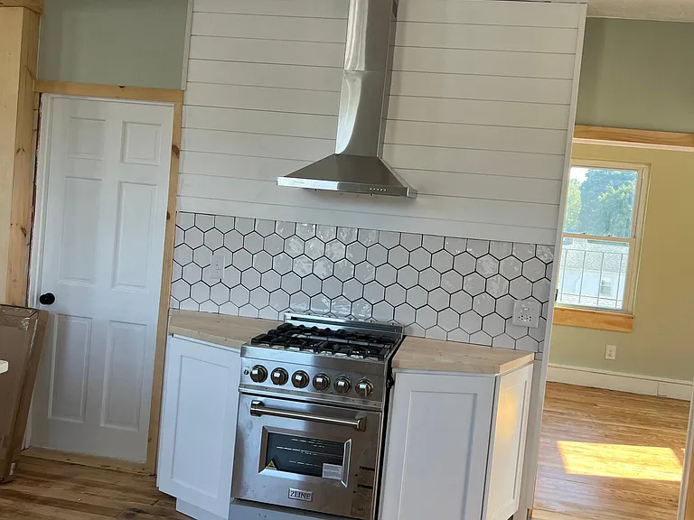 64 Standish Ave — Photo 3