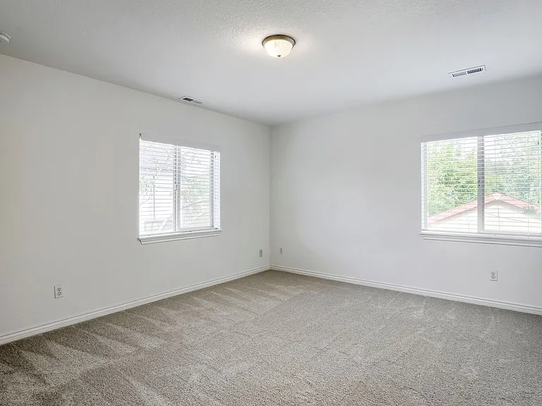 2250 N Washington St — Photo 19