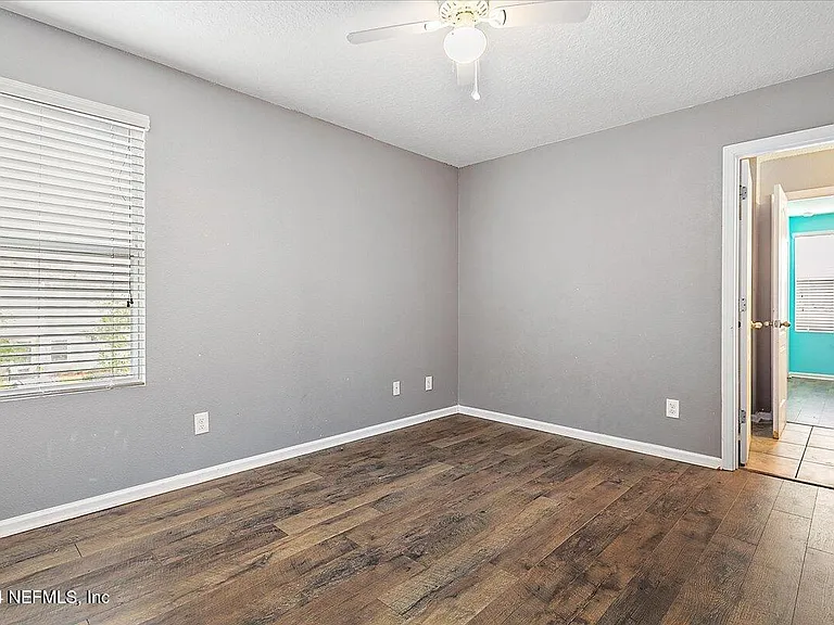 780 Servia Dr — Photo 9