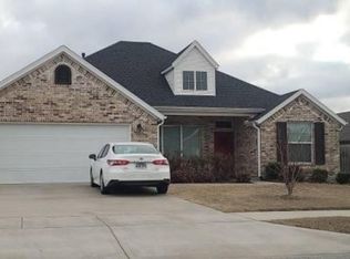 1624 S Bayberry Ave, Fayetteville, AR 72701