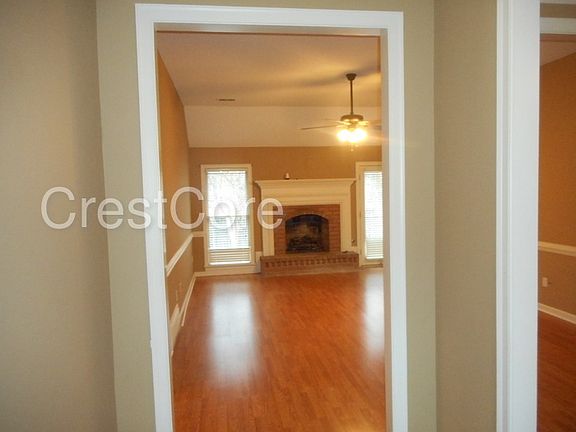 2nd image of 8685 Rivermill Cv
